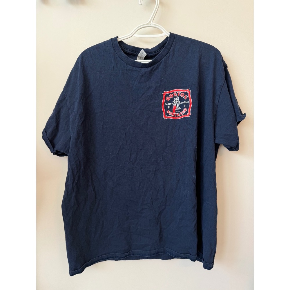 Gildan Boston Fire Dept North End Crew Navy Blue Graphic T-Shirt Mens XL